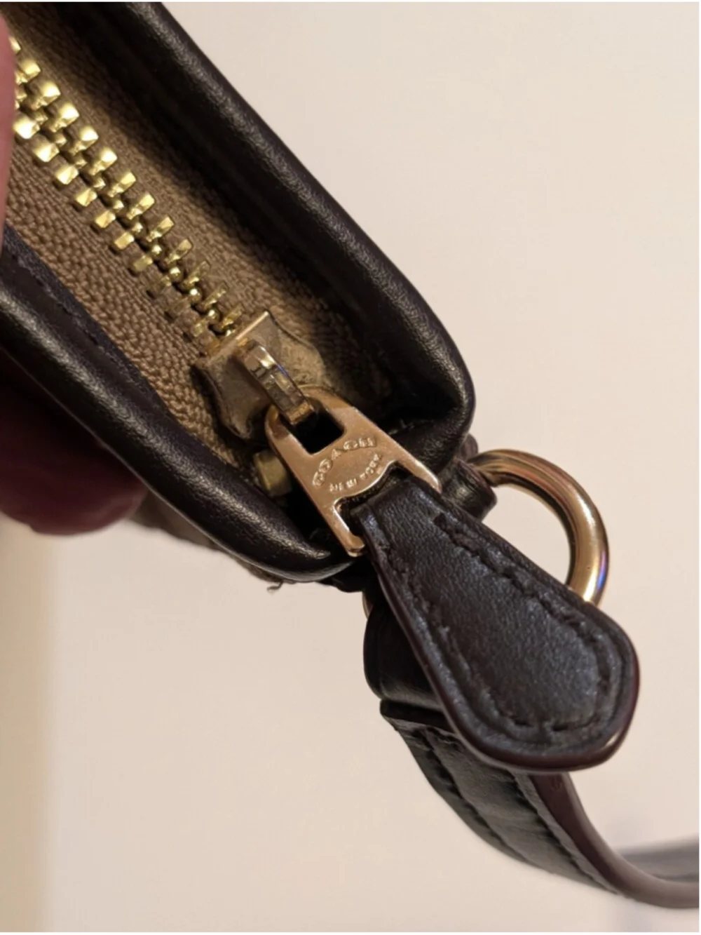 Coach Signature Jacquard File Crossbody Bag in EUC Model Number: F29960
